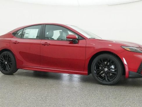 New 2026 Toyota Camry SE FWD image 28