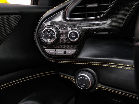 Used 2017 Ferrari 488 Spider image 28