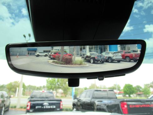 Used 2026 Chevrolet Silverado 2500 LTZ w/ LTZ Plus Package image 27