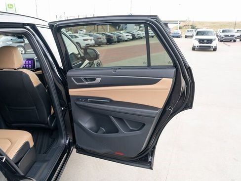 New 2026 Volkswagen Atlas Cross Sport SEL R-Line AWD/4WD image 14