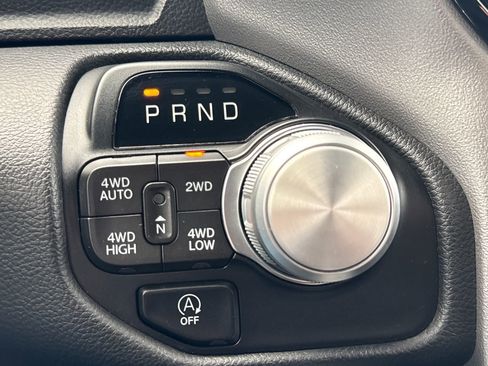 Used 2024 RAM 1500 Laramie AWD/4WD image 22