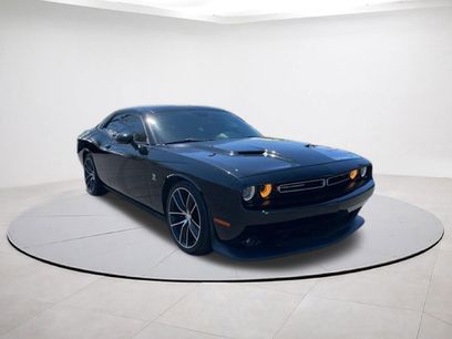 Used 2016 Dodge Challenger R/T Scat Pack w/ Leather Interior Group