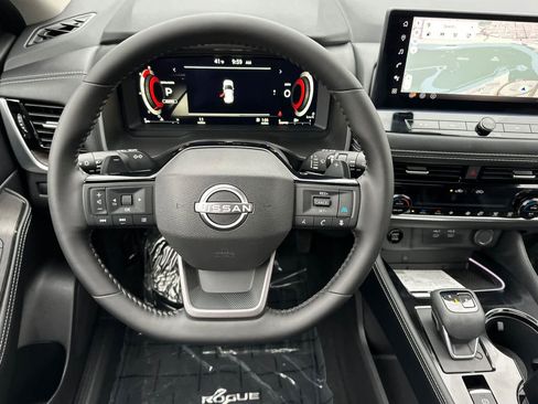 New 2026 Nissan Rogue Platinum w/ Platinum Premium Package image 14