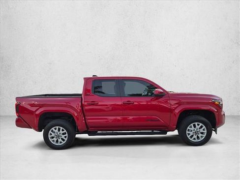 Used 2025 Toyota Tacoma SR5 RWD image 4
