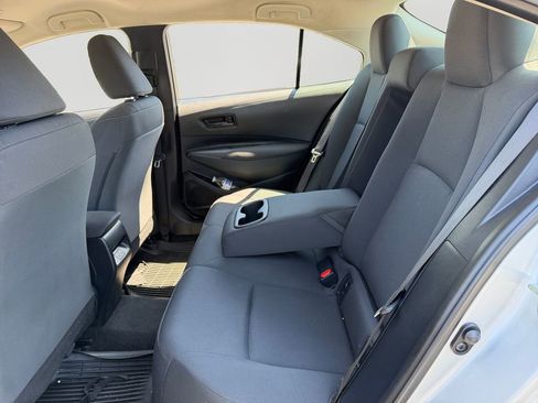 Used 2024 Toyota Corolla LE FWD image 11