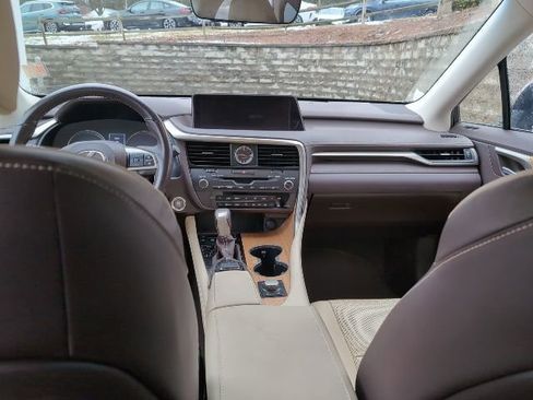 Used 2019 Lexus RX 350L AWD image 24