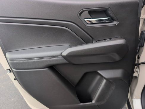 New 2026 GMC Canyon Elevation w/ Convenience Package RWD image 37
