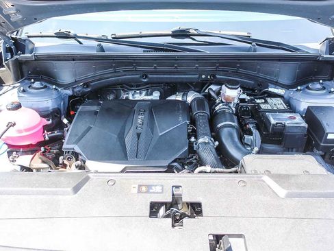 Used 2025 Hyundai Santa Fe SEL FWD image 36