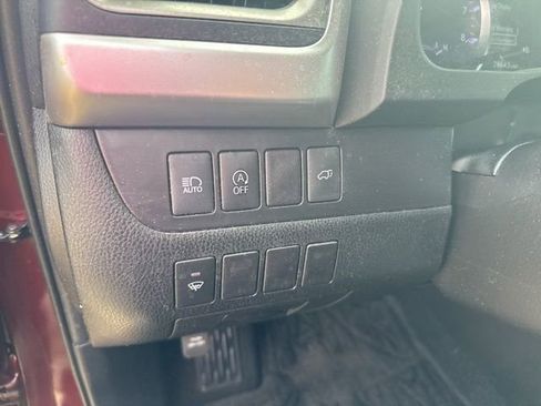 Used 2019 Toyota Highlander Plus image 20