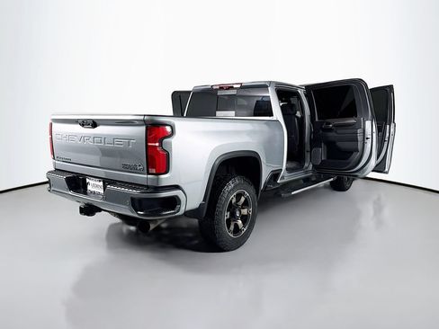 Used 2024 Chevrolet Silverado 3500 High Country w/ High Country Premium Package AWD/4WD image 20