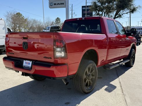 Used 2024 RAM 2500 Big Horn w/ Night Edition image 5