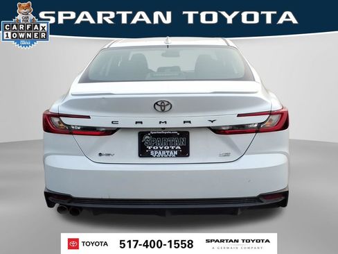 Used 2026 Toyota Camry SE FWD image 7