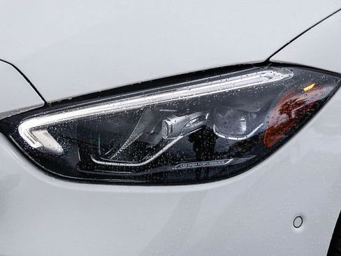 Used 2024 Mercedes-Benz C 300 4MATIC Sedan image 7