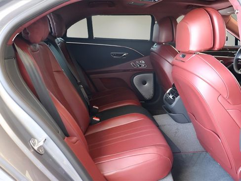 New 2026 Bentley Flying Spur Plug-In Hybrid image 16