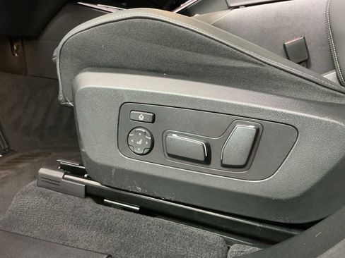 Certified 2025 BMW X3 xDrive30i w/ Premium Package image 19