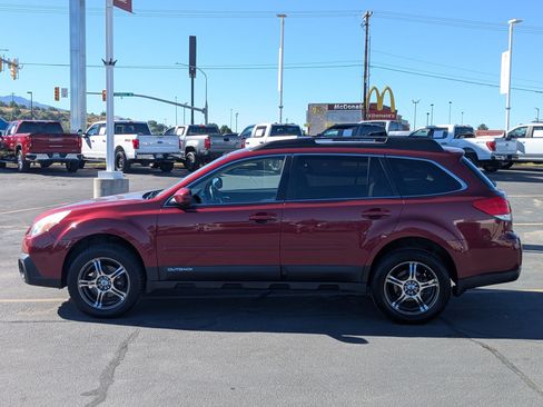 Used 2013 Subaru Outback 2.5i Limited AWD/4WD image 7