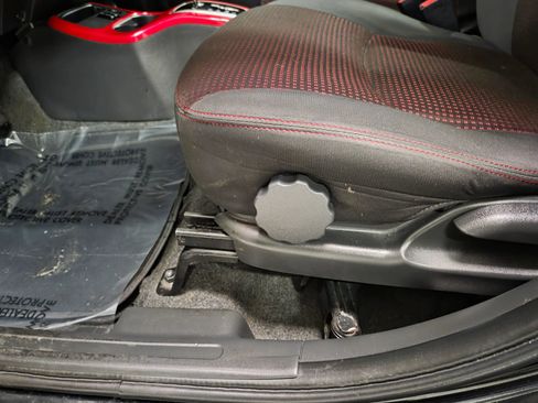 Used 2020 Mitsubishi Mirage LE image 15