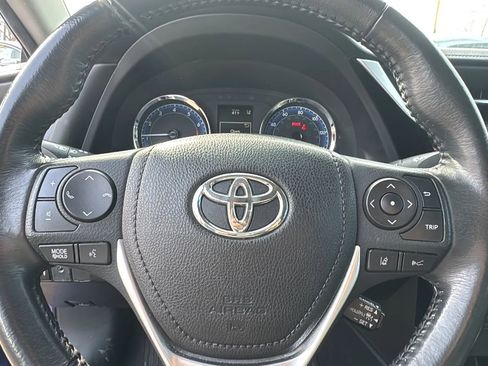 Used 2017 Toyota Corolla SE image 16
