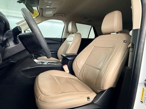 Used 2021 Ford Explorer 2WD image 16