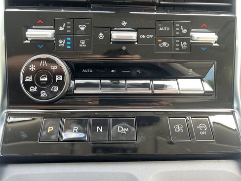 New 2025 Nissan Armada Platinum Reserve AWD/4WD image 8
