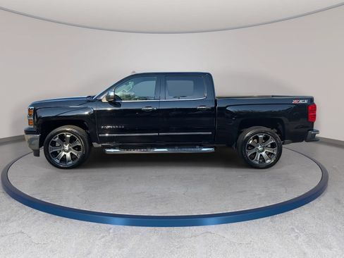 Used 2015 Chevrolet Silverado 1500 LTZ Z71 w/ LTZ Plus Package AWD/4WD image 8