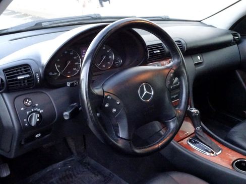 Used 2006 Mercedes-Benz C 280 4dr Luxury Sdn 3.0L 4MATIC image 9