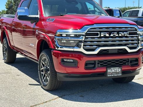New 2026 RAM 2500 Limited AWD/4WD image 11