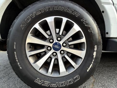 Used 2017 Ford Expedition XLT w/ Equipment Group 201A image 50