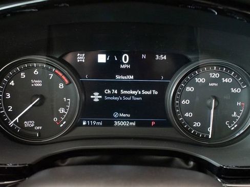 Used 2023 Cadillac XT6 Premium Luxury w/ Technology Package AWD/4WD image 26