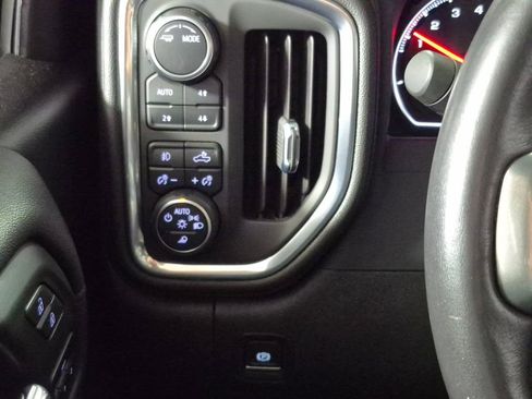 Used 2021 Chevrolet Silverado 1500 LTZ image 16