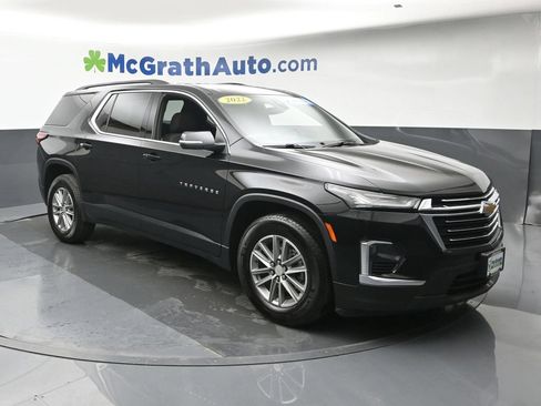 Used 2022 Chevrolet Traverse LT w/ LPO, Floor Liner Package AWD/4WD image 2