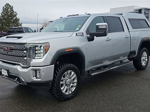 Used 2021 GMC Sierra 2500 Denali image 4