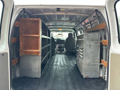 Used 2011 Ford E-250 and Econoline 250 w/ PWR Group image 13