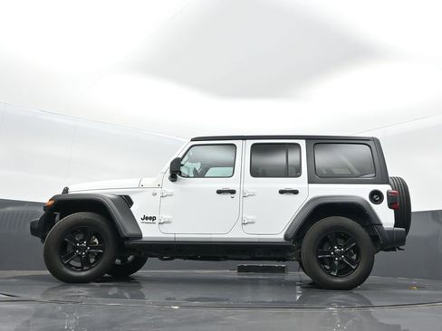 Certified 2019 Jeep Wrangler Unlimited Sport image 32