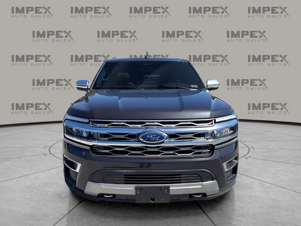 Used 2024 Ford Expedition Platinum AWD/4WD image 8