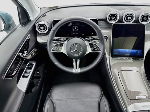 Certified 2026 Mercedes-Benz GLC 300 image 10