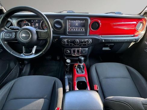 Used 2021 Jeep Wrangler Sport AWD/4WD image 8