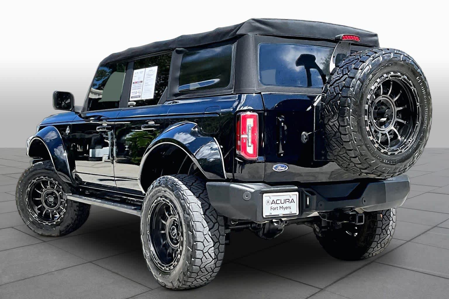 Used 2022 Ford Bronco Outer Banks AWD/4WD image 12