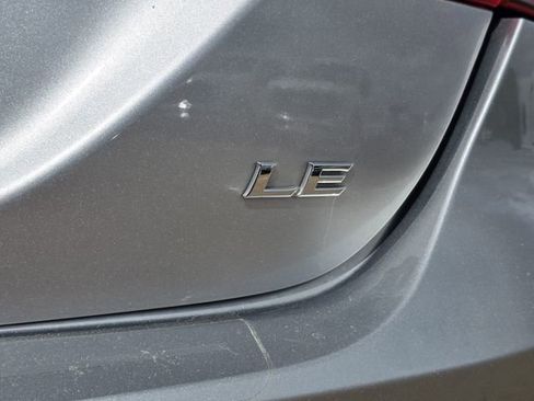 Used 2020 Toyota Camry LE w/ Convenience Package image 25