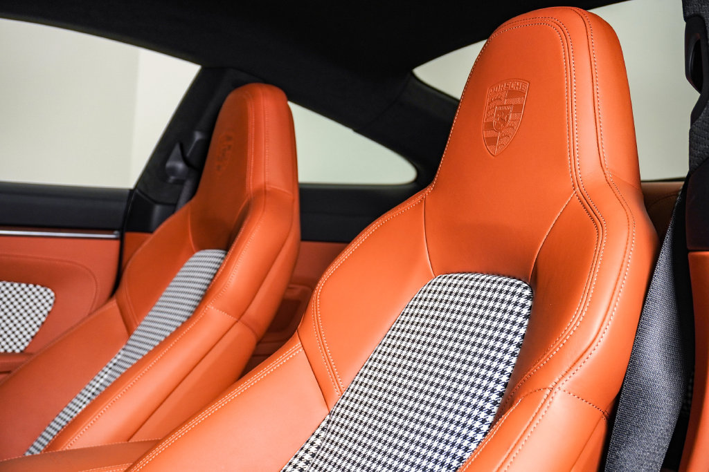 Used 2023 Porsche 911 Sport Classic RWD image 20