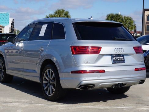 Used 2017 Audi Q7 3.0T Premium Plus w/ Premium Plus Package image 8
