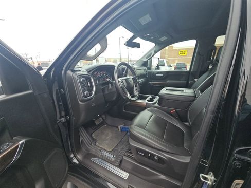 Used 2021 Chevrolet Silverado 2500 LT w/ Midnight Edition image 25