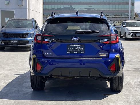 Used 2024 Subaru Crosstrek 2.5i Sport AWD/4WD image 5