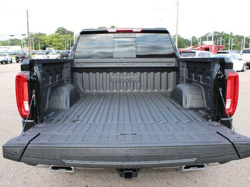 New 2026 GMC Sierra 1500 SLT w/ SLT Premium Plus Package AWD/4WD image 19