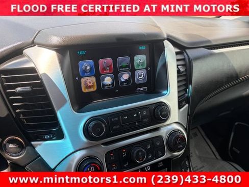 Used 2017 GMC Yukon SLT AWD/4WD image 23