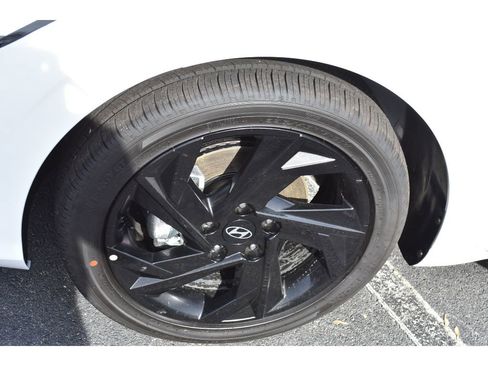 New 2026 Hyundai Elantra Sport image 7