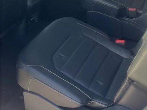 Used 2022 Volkswagen Atlas SEL Premium image 14