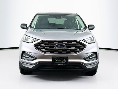 Used 2022 Ford Edge SE image 2