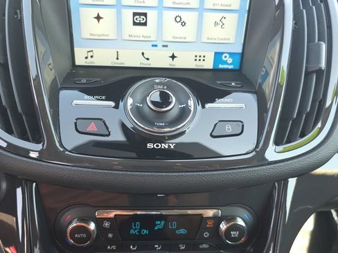 Used 2016 Ford Escape Titanium FWD image 20