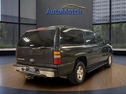 Used 2006 Chevrolet Suburban LS w/ Smart Select Package image 10